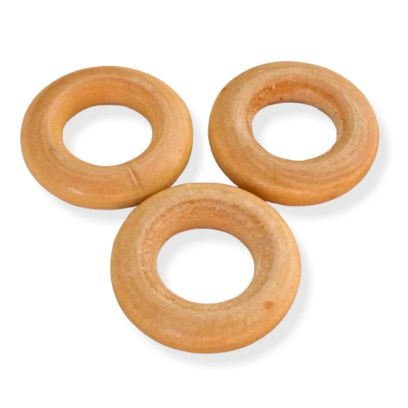 Dřevěné kroužky světle hnědé 20mm – 6 ks