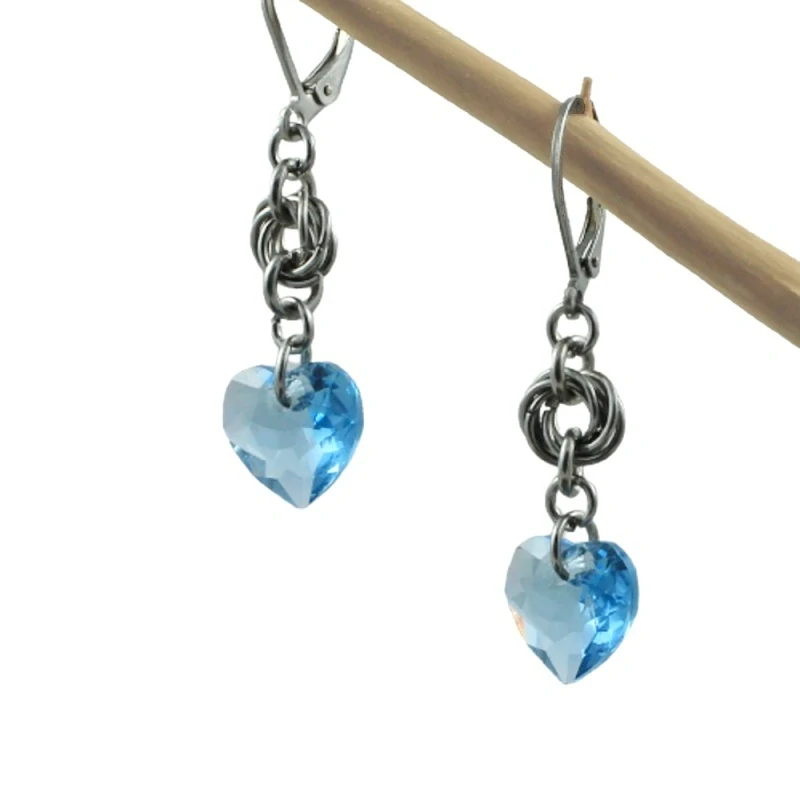 Náušnice Swarovski srdíčka modrá s kroužky