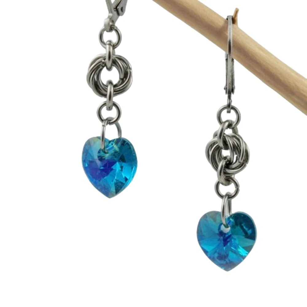 Náušnice Swarovski srdíčka Blue Zirkon AB s kroužky