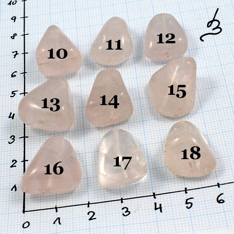 Růženín tromlovaný s dírkou - č. 15