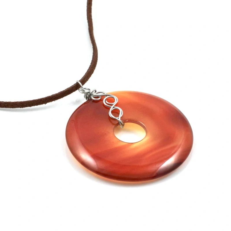 Karneol kámen na krk