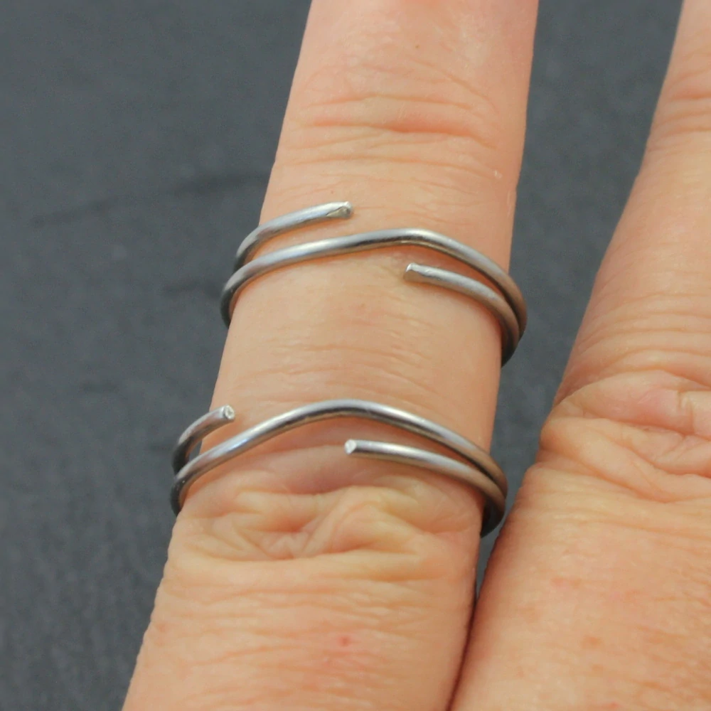 Netradiční snubní prsteny