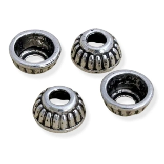Kaplík starostříbrný 10mm – 2 ks