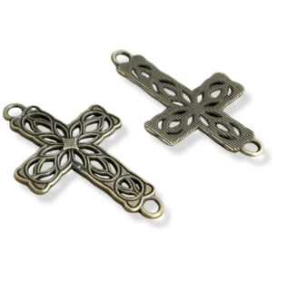 Filigránový kříž starozlatý – 1 ks