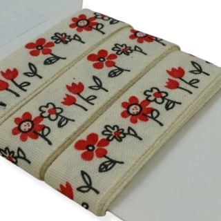 Bavlněná stuha s květinami - 3 m