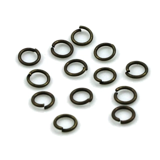 Spojovací kroužky starozlaté 5/0,7 mm – 50 ks