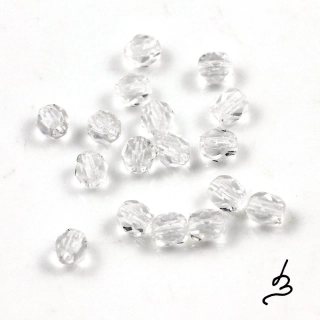 České korálky broušené 5mm čiré – 40 ks