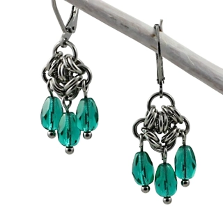 Dámské náušnice smaragdově zelené