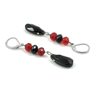 Podlouhlé náušnice červeno-černé